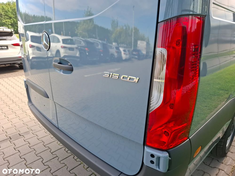Mercedes-Benz Sprinter 315 CDI Furgon PRO długi 4325 mm L3H2 - 11