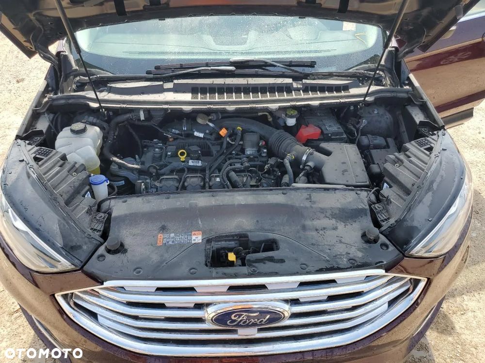 Ford Edge - 10