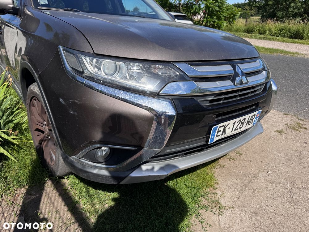 Mitsubishi Outlander 2.2 DID Instyle Navi - 20