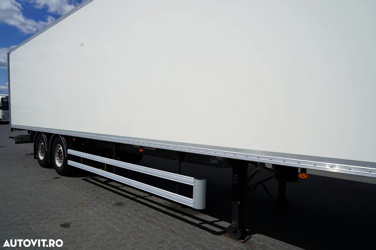 Fruehauf CONTAINER / KOFFER / 2 AXE / SAF / 2021 / PODEA FOARTE REZISTENTĂ: ȘINĂ - 9