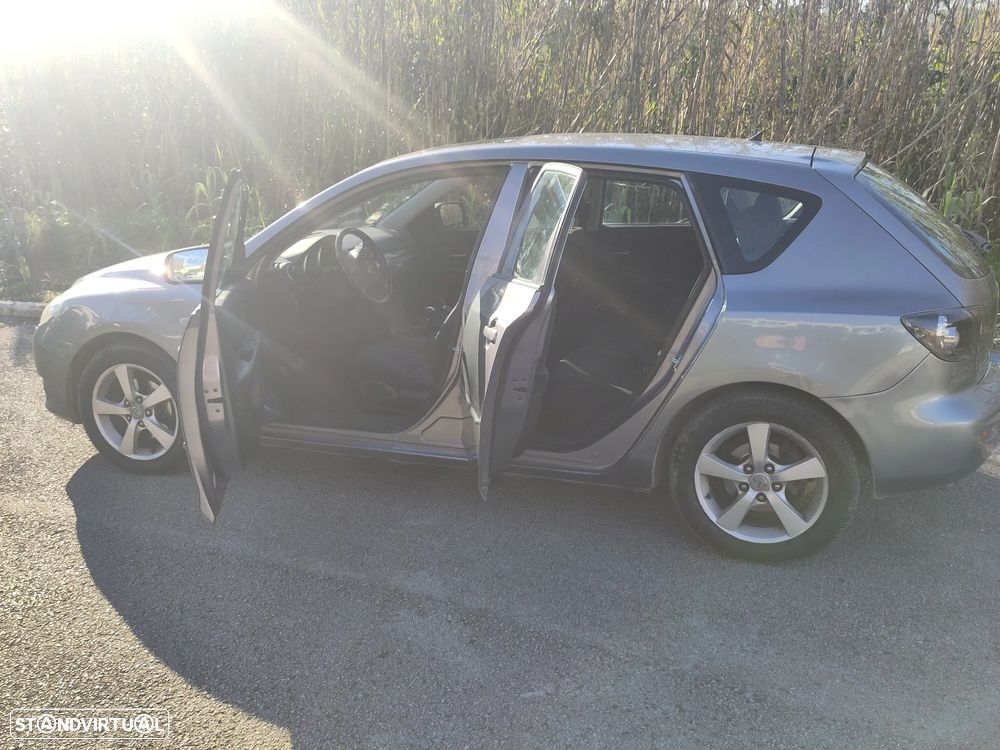 Mazda 3 Hatchback MZR 1.6 CD Sport - 13