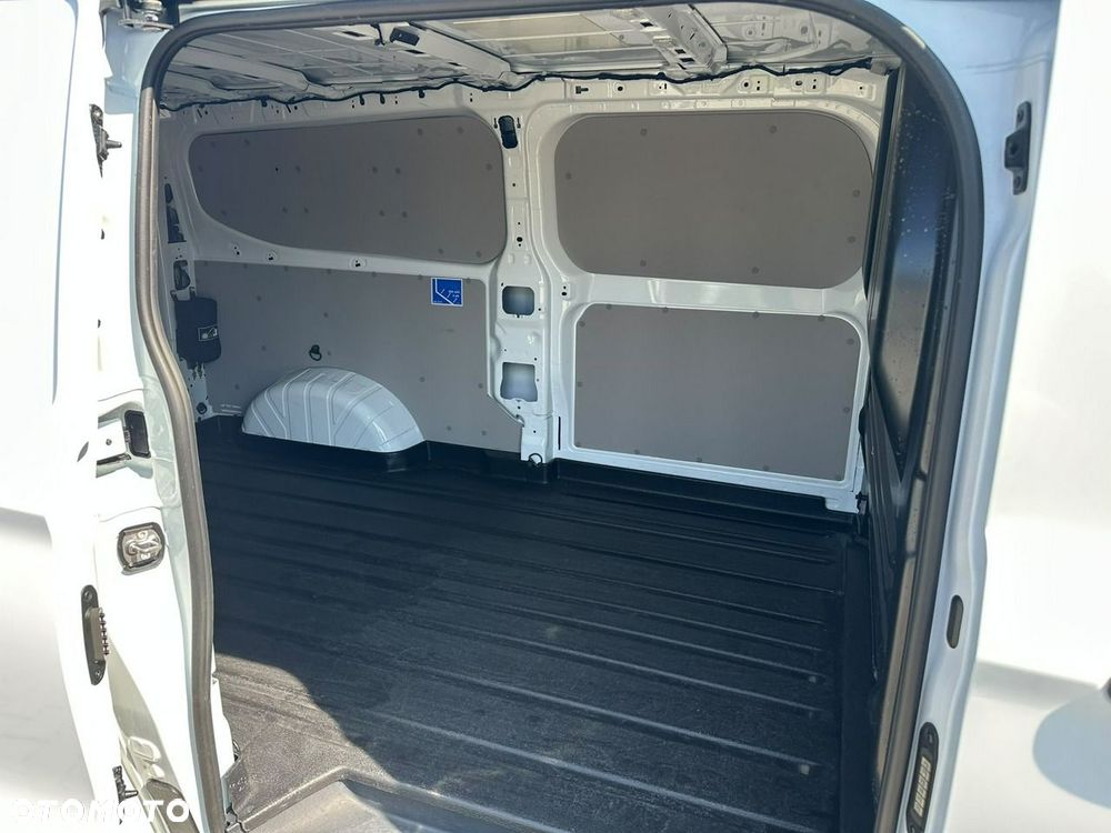 Ford Transit Custom - 11