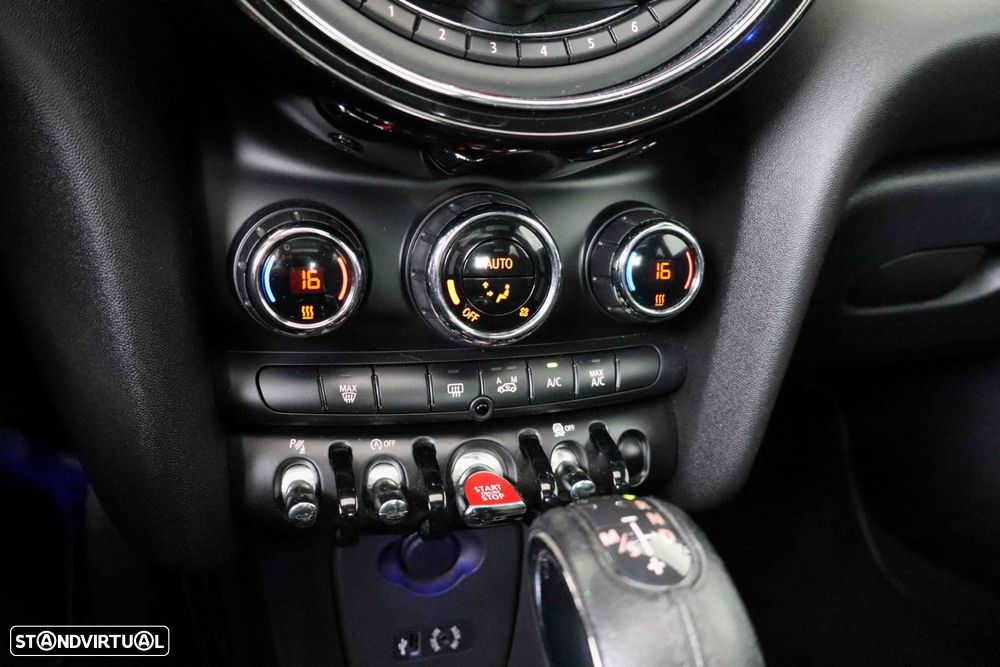 MINI 3 Portas Cooper D Auto - 25