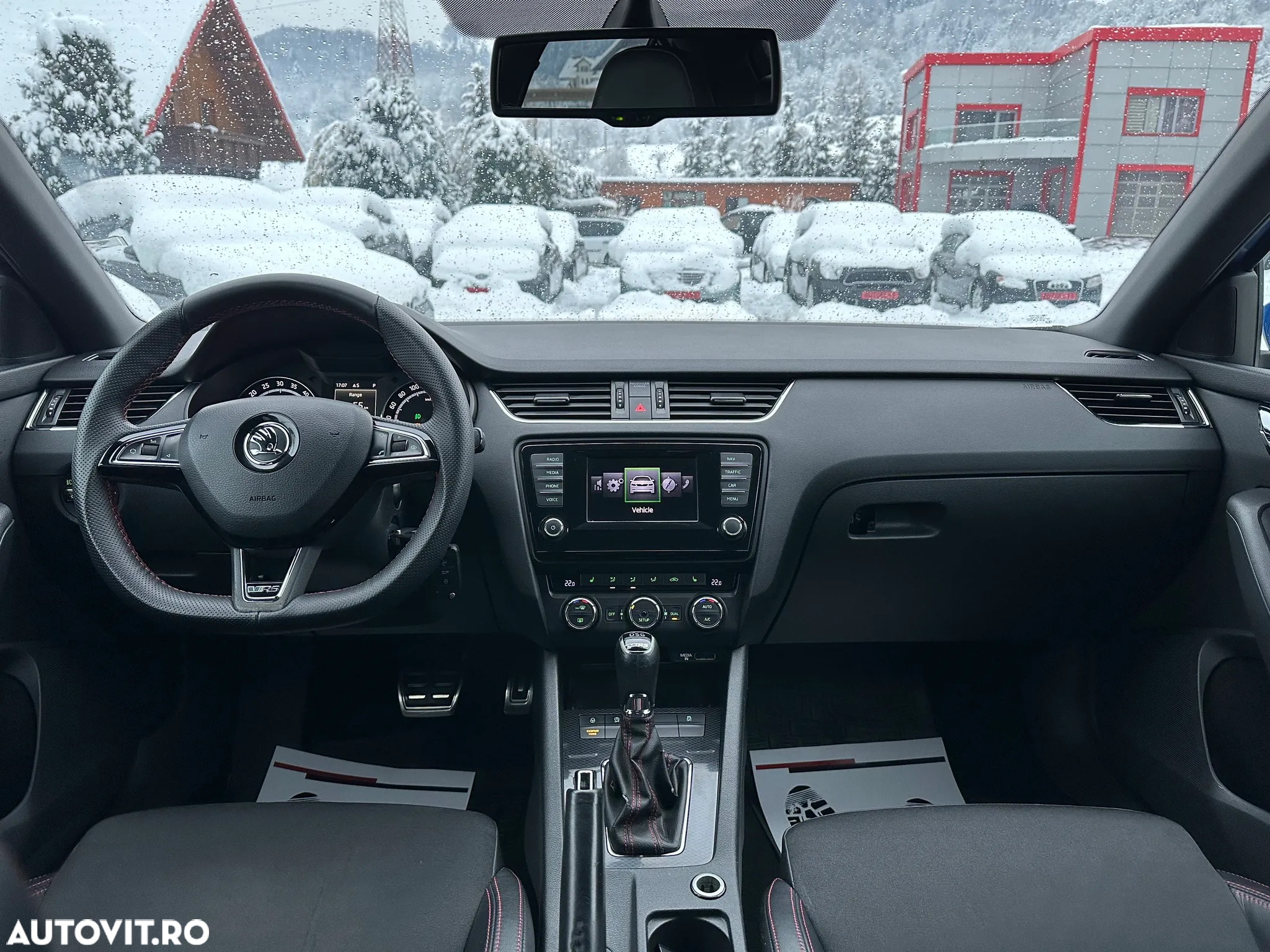 Skoda Octavia 2.0 TDI DSG RS - 15