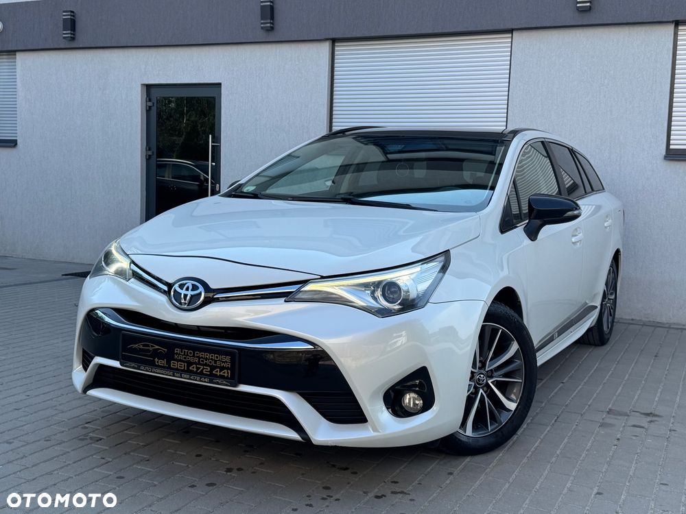 Toyota Avensis 2.0 D-4D Selection - 1