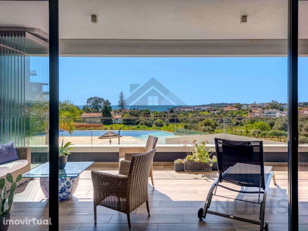 Apartamento T4 com Vista Mar para Venda em Portimão - Grande imagem: 2/42