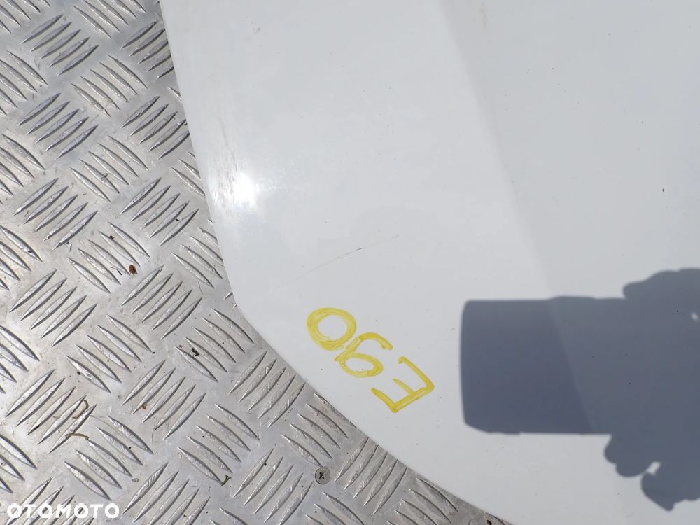 MASKA BMW E90 E91 LIFT KOLOR BIAŁY - 2