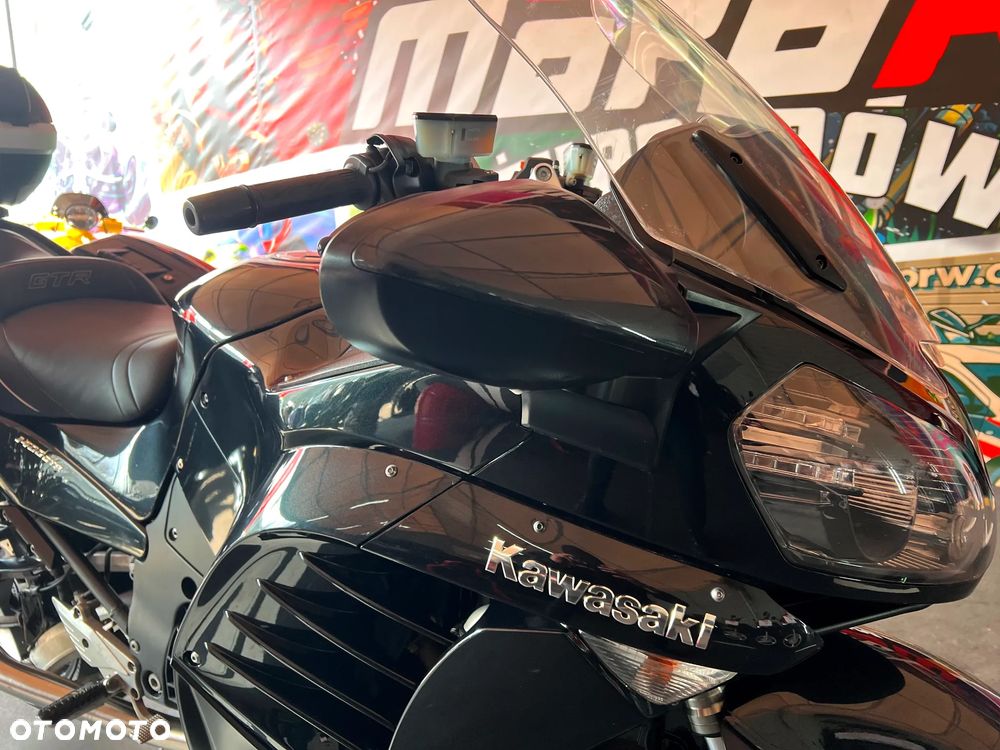 Kawasaki GTR - 8