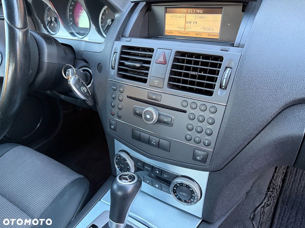 Mercedes-Benz Klasa C 200 7G-TRONIC Avantgarde Edition - 13