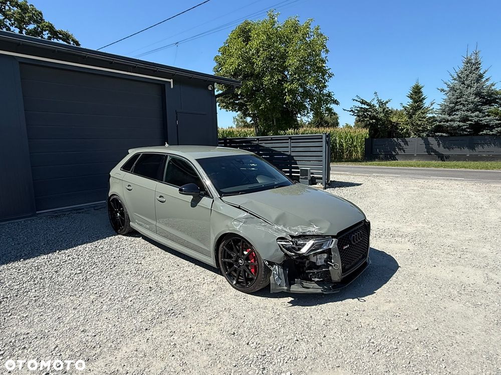 Audi RS3 Sportback S tronic - 3