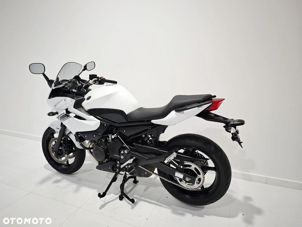 Yamaha XJ - 11