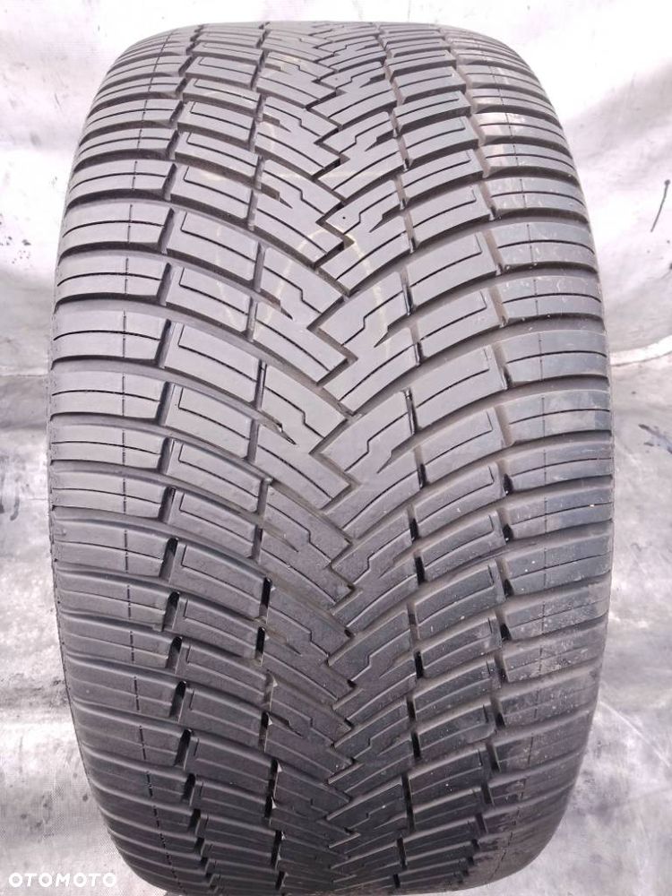 Pirelli Allseason SF2 Scorpion 295/40 R21 111H 7-7.5mm - 1