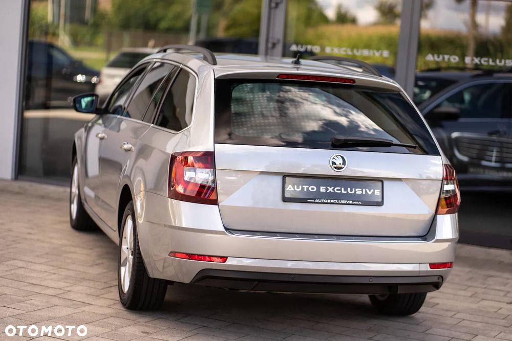 Skoda Octavia - 25