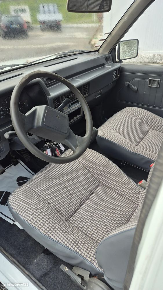 Mitsubishi L200 - 8
