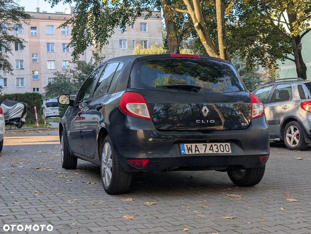 Renault Clio - 3