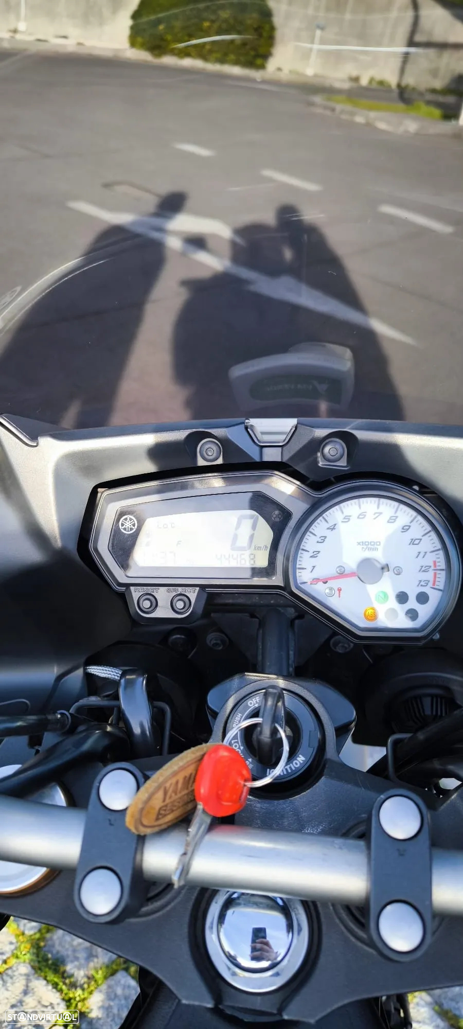 Yamaha FZS - 9