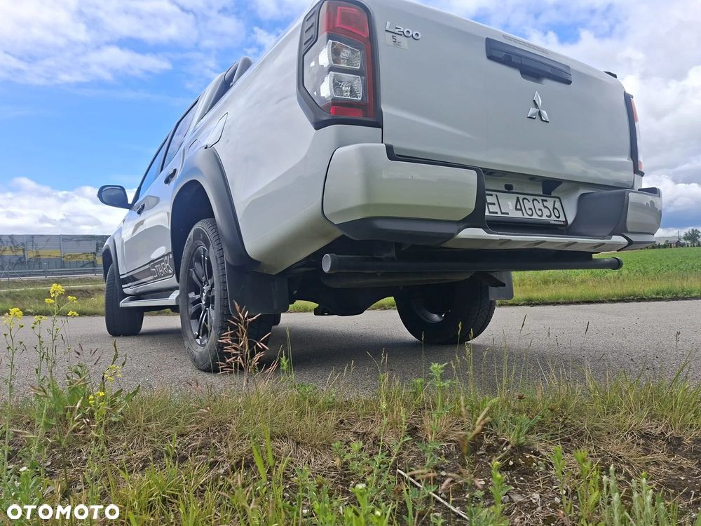 Mitsubishi L200 2.2 d DC Stark Basic - 9