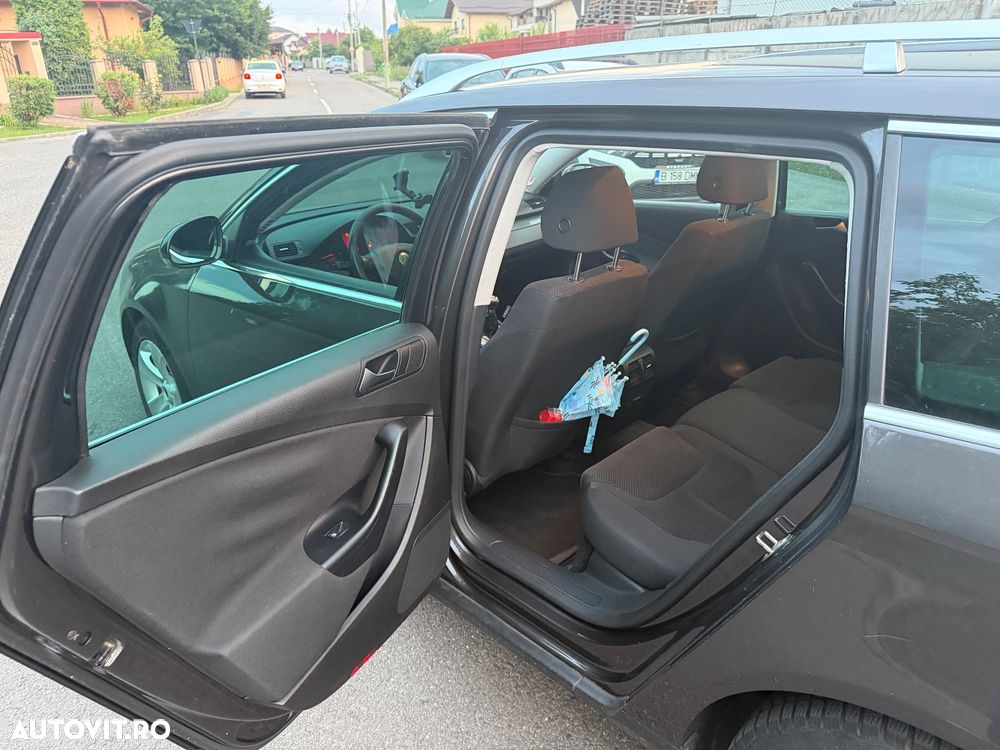 Volkswagen Passat 1.9 TDI Comfortline - 7