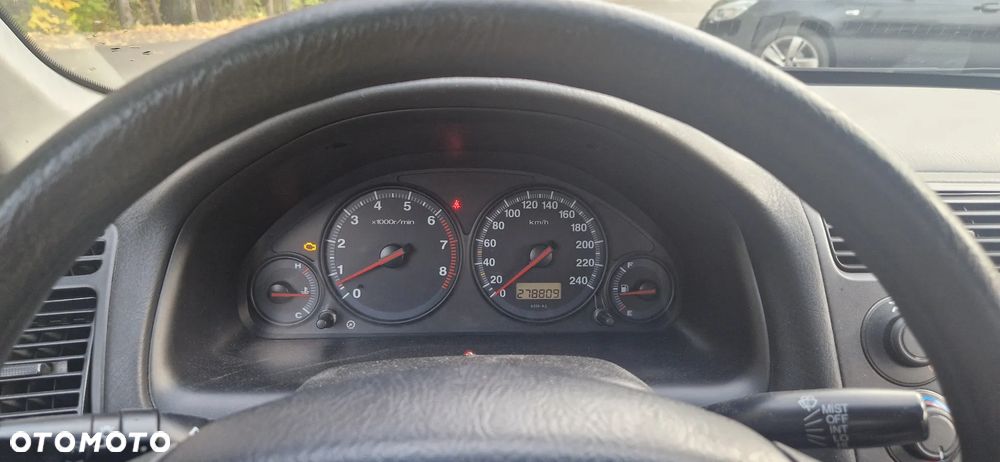 Honda Civic 1.6i LS - 19
