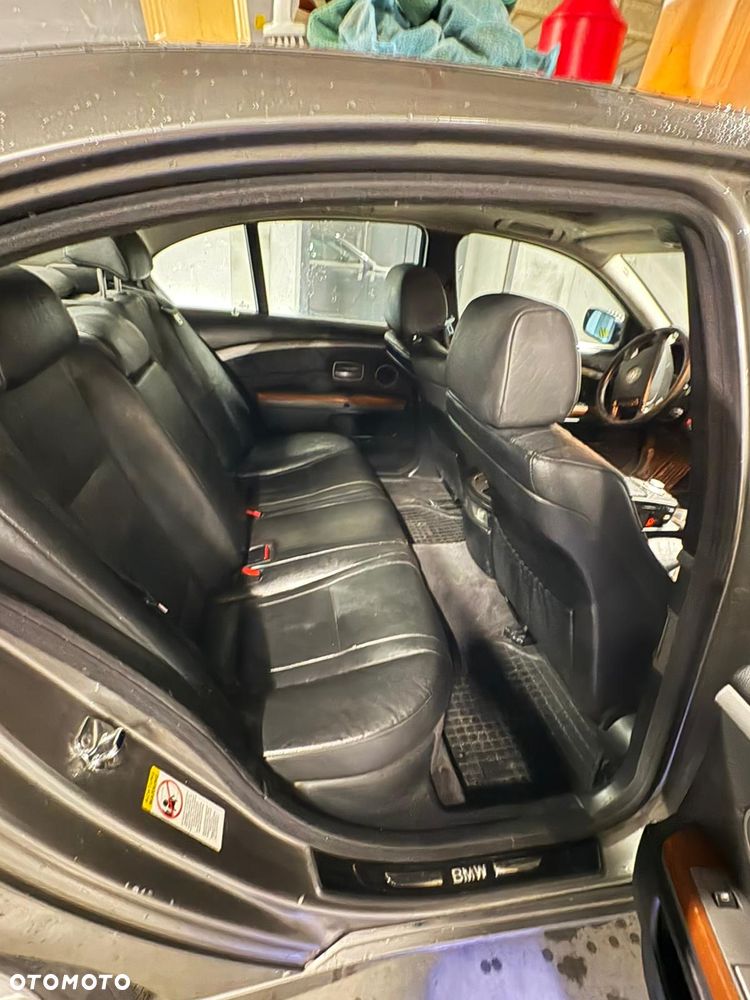 BMW Seria 7 - 6