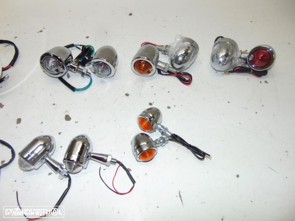 Carros antigos e motas farolins - 9