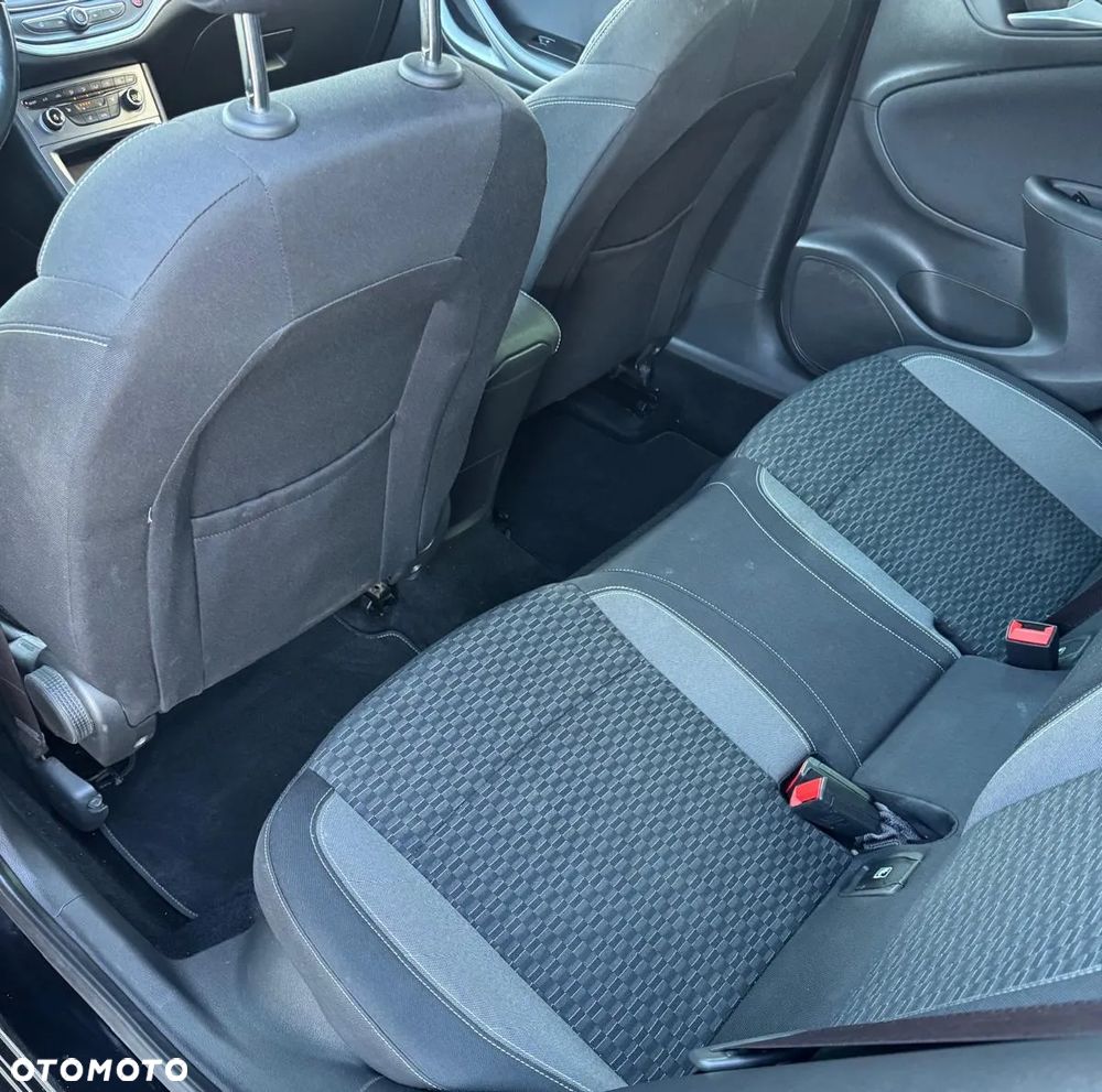 Opel Astra 1.5 D Start/Stop Business Elegance - 8