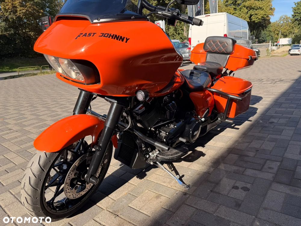 Harley-Davidson Touring Road Glide - 8
