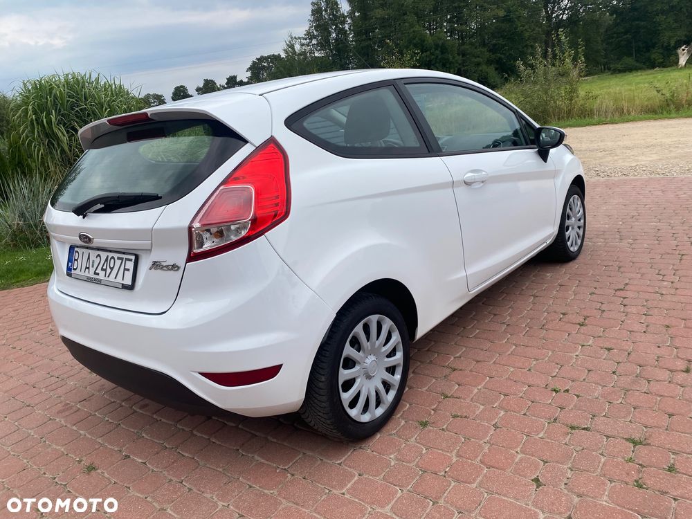 Ford Fiesta - 23