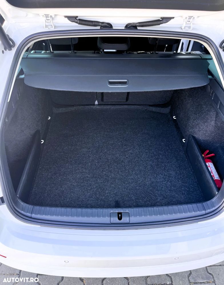 Skoda Octavia 2.0 TDI DSG Style - 32