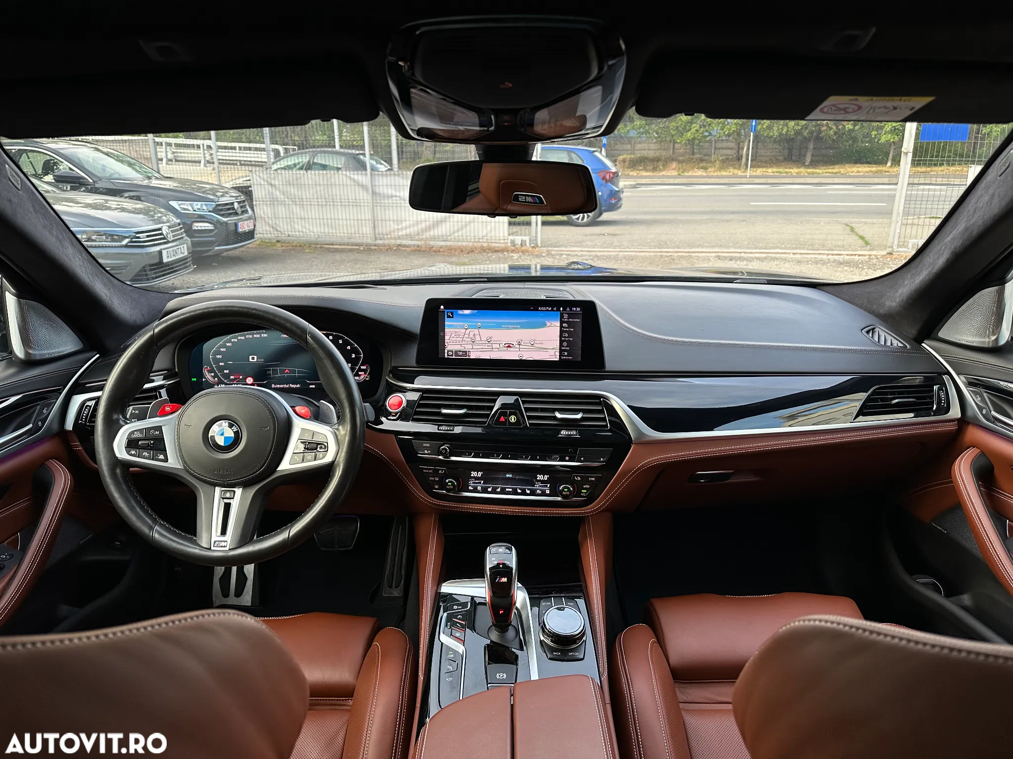 BMW M5 CS AT - 10