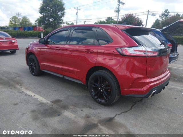 Ford Edge - 4