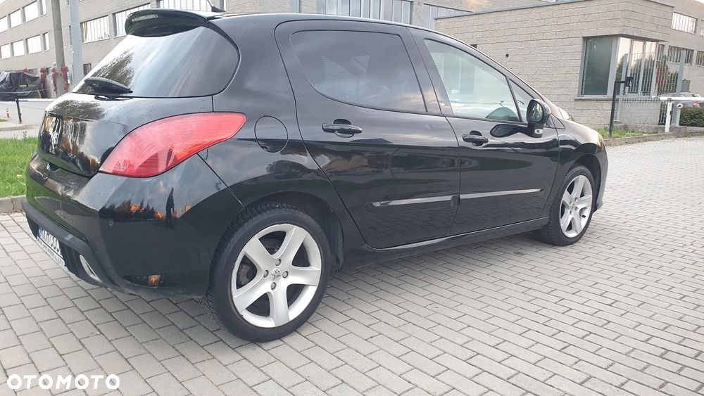 Peugeot 308 2010 photo 4