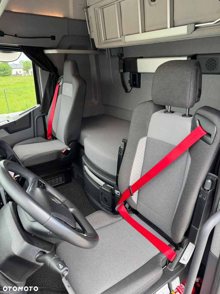 Renault T520 HighCab Limited Black Edition / 2 lata gwarancji + Darmowy kontrakt serwisowy 2 letni - 8