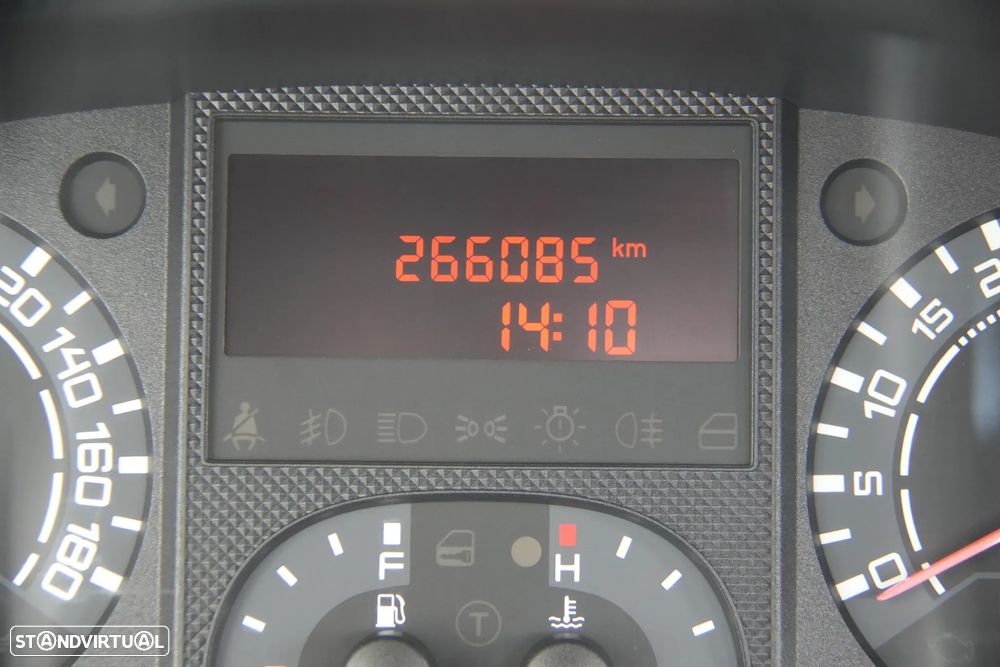 Iveco Daily 35C15 3.0td 150cv Longa - 11