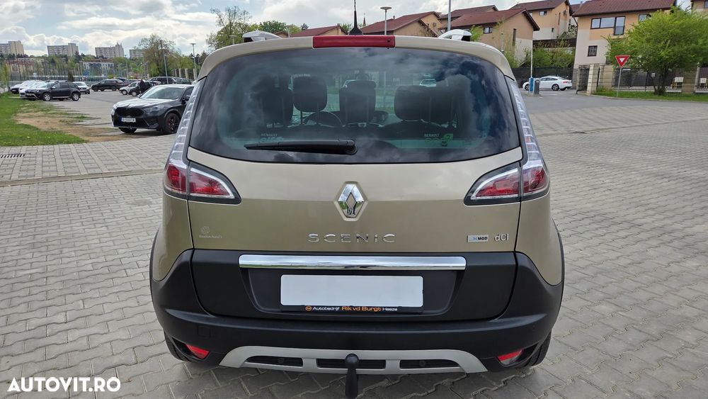 Renault Scenic - 22