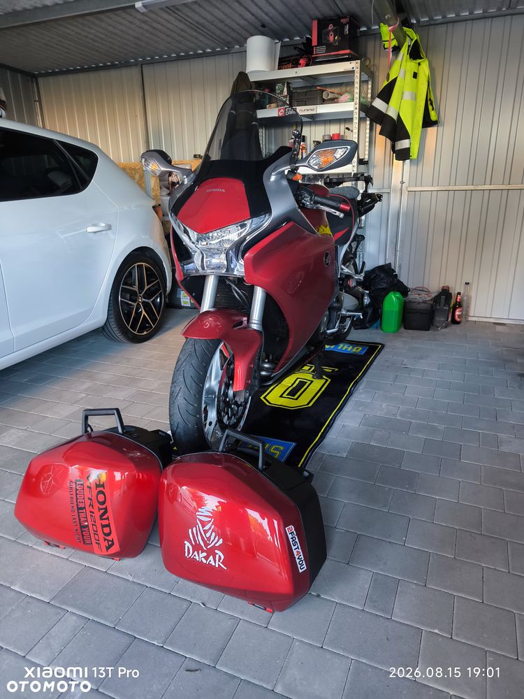 Honda VFR - 5