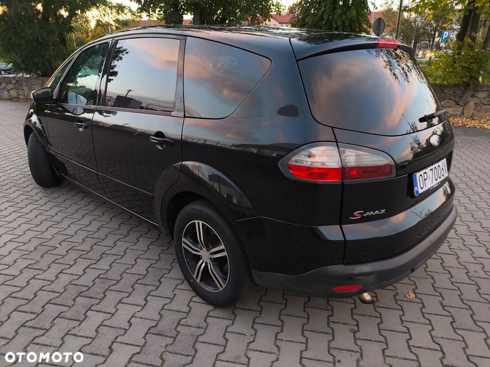 Ford S-Max 2.0 TDCi DPF Titanium - 12