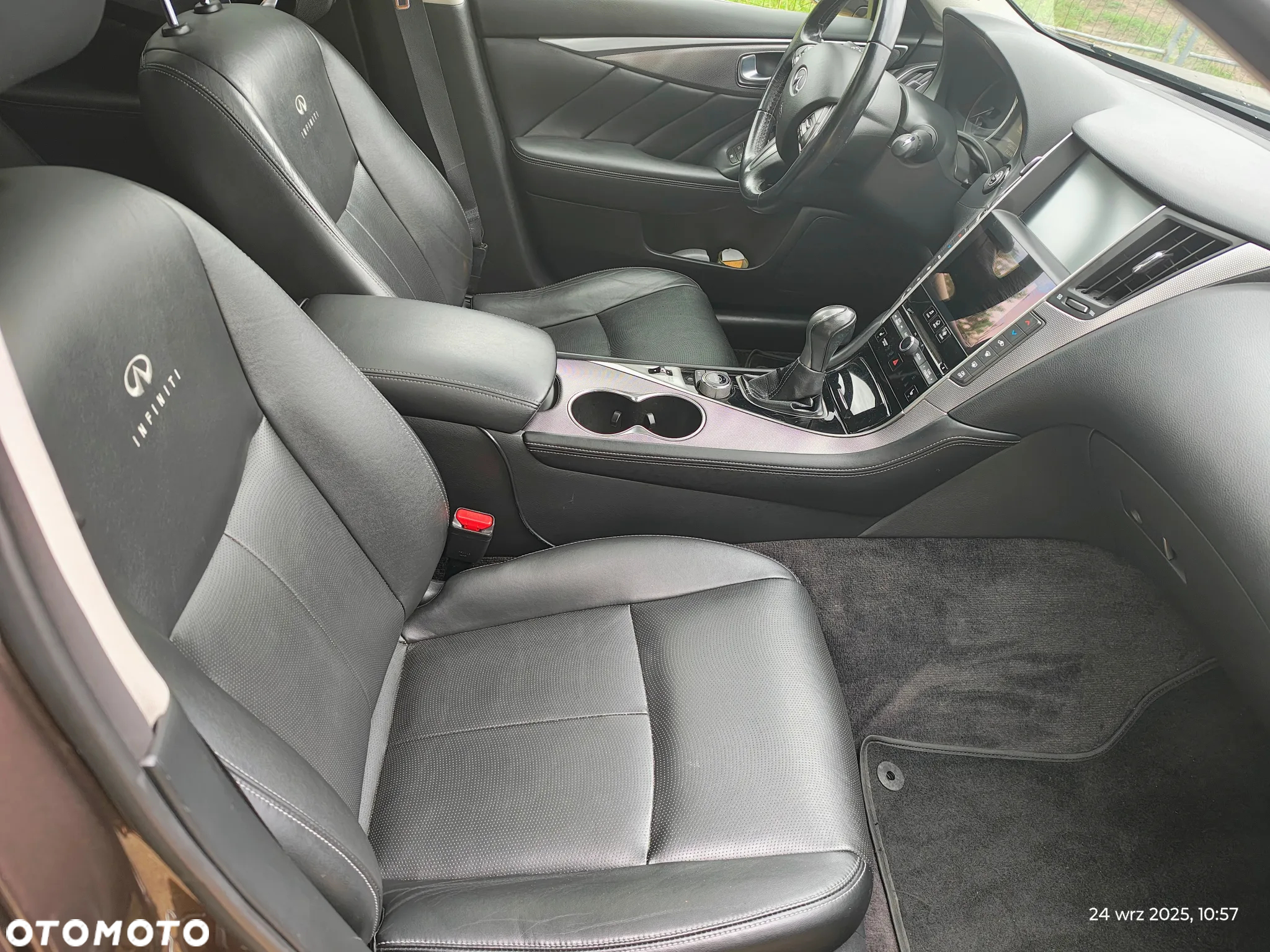 Infiniti Q50 2.2d - 22