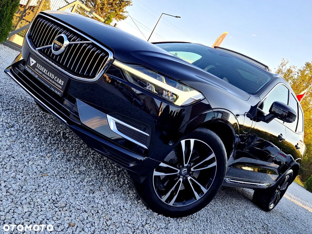 Volvo XC 60 T6 AWD Recharge Geartronic Inscription Expression - 2
