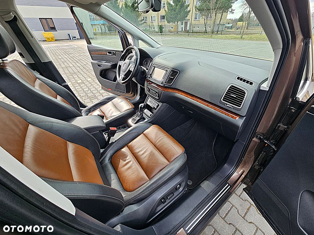 Volkswagen Sharan - 30