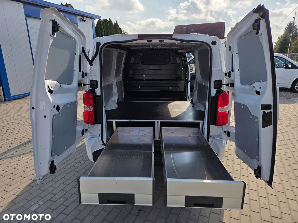 Opel Vivaro - 20
