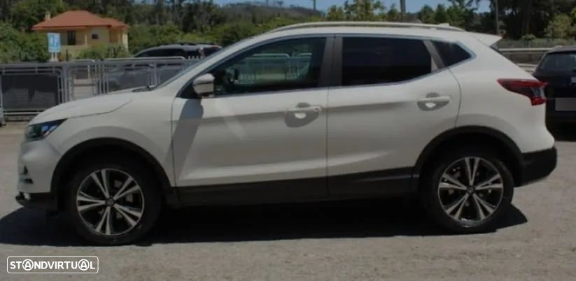 Nissan Qashqai 1.5 dCi N-Connecta - 4