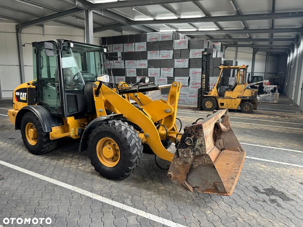 Caterpillar 906M - 7