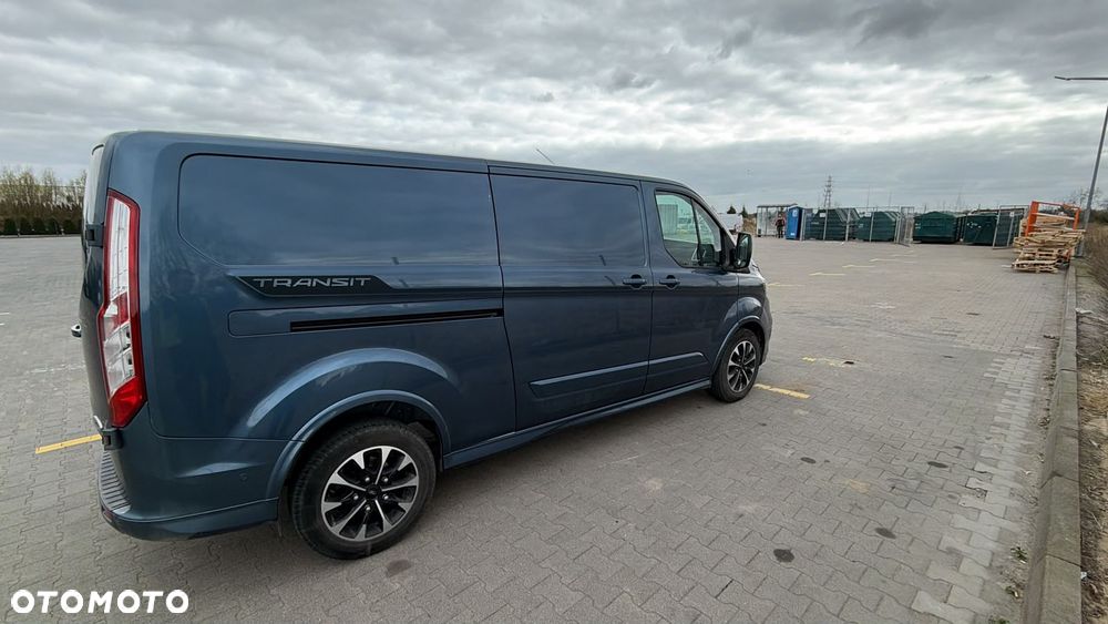 Ford TRANSIT CUSTOM - 4