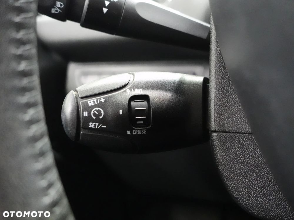 Peugeot 208 82 VTI Active - 38