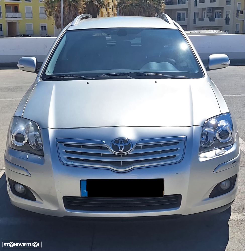 Toyota Avensis SW 2.2 D-4D Sol - 15