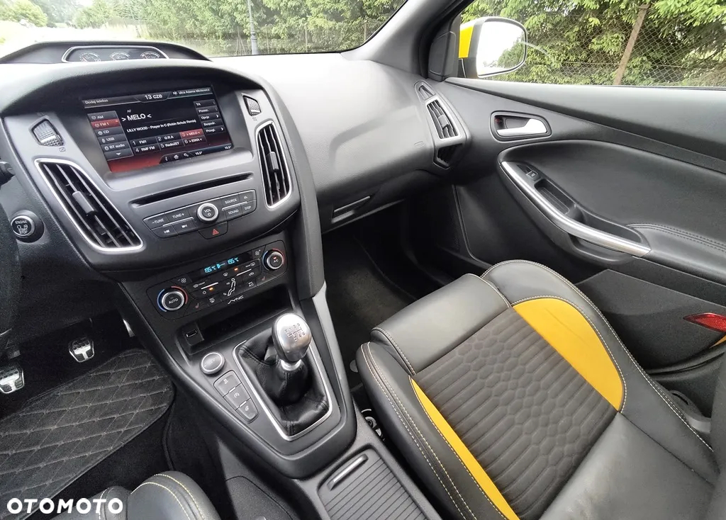 Ford Focus ST - 22