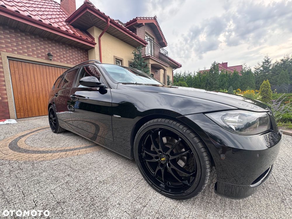 BMW Seria 3 320d - 1