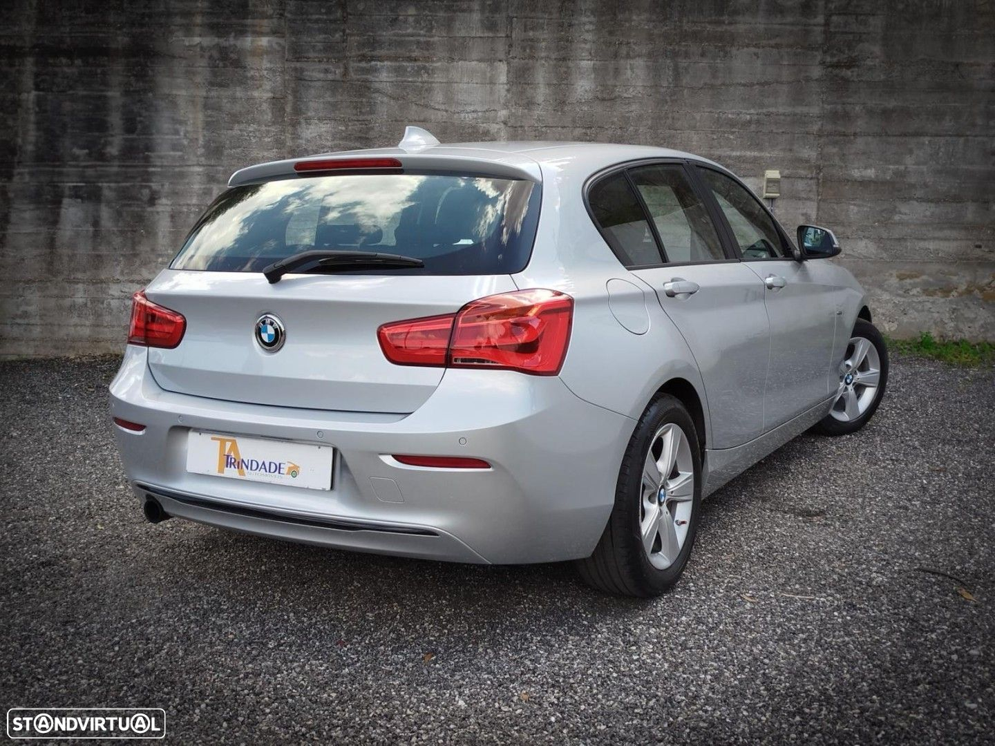 BMW 116 d Line Sport - 31