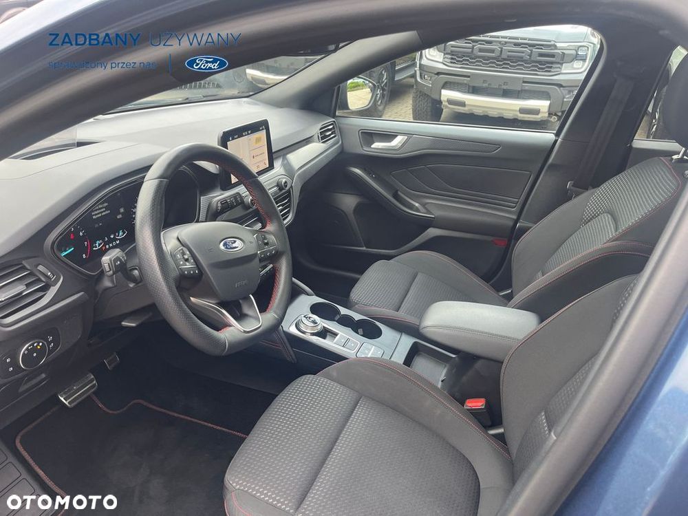Ford Focus - 10